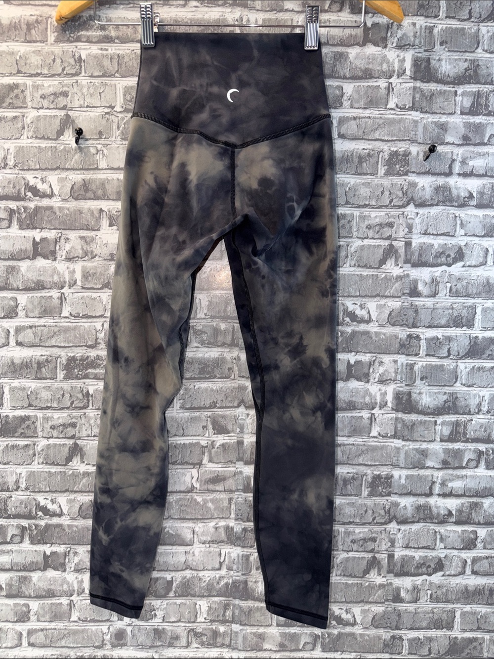 ZYIA High-Waist Tie-Dye Leggings with Crescent Accent - Black/Grey